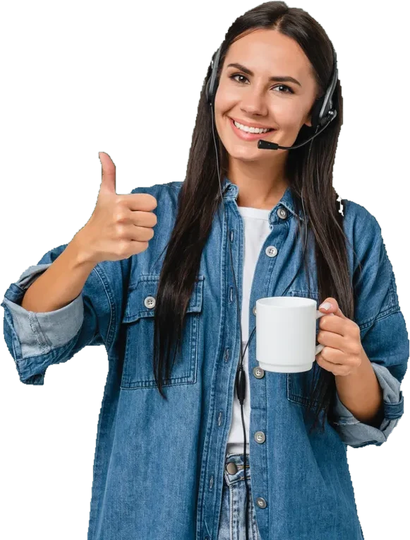 Klantenservice-medewerkster van Solar Green met headset